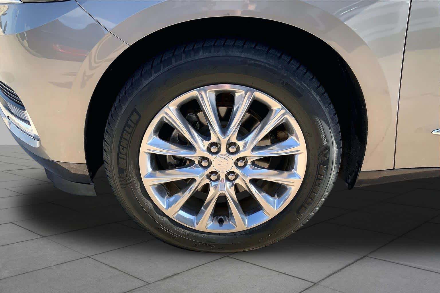 Used 2019 Buick Enclave Premium w/ Experience Buick Package AWD/4WD image 10