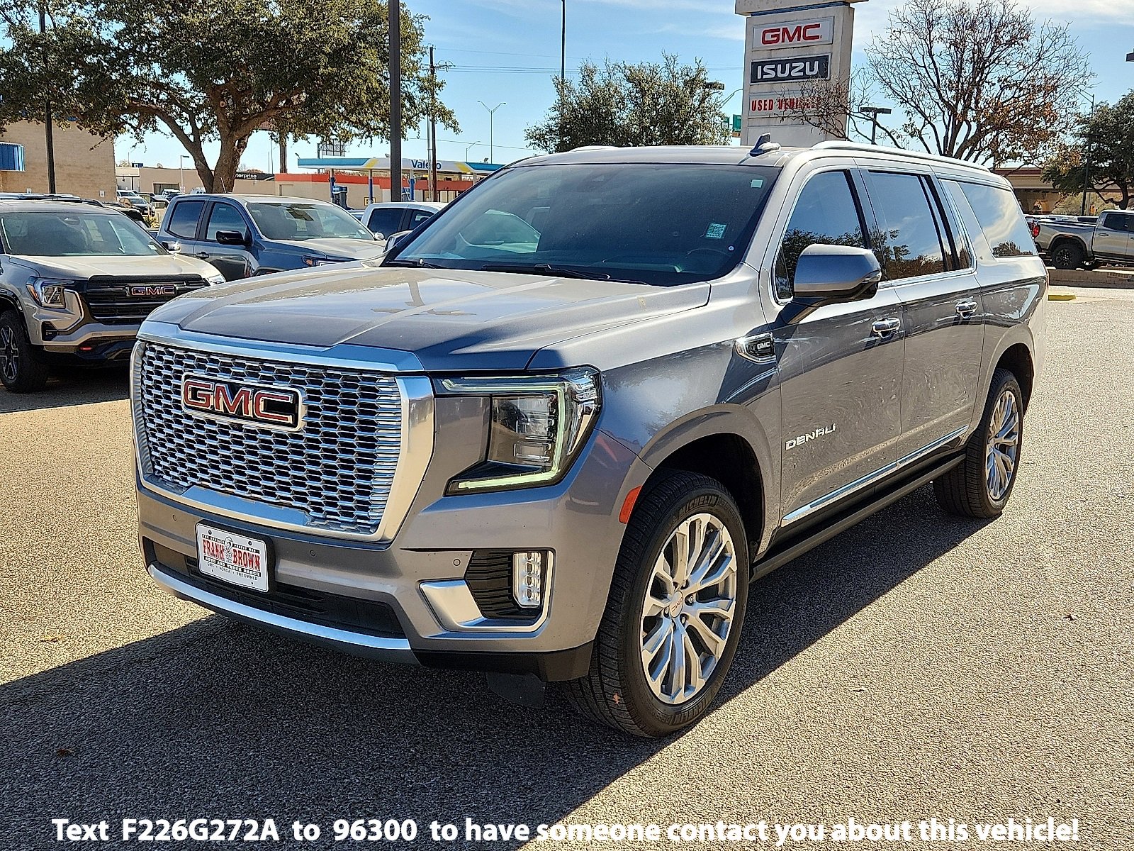 Used 2022 GMC Yukon XL Denali w/ Max Trailering Package image 1