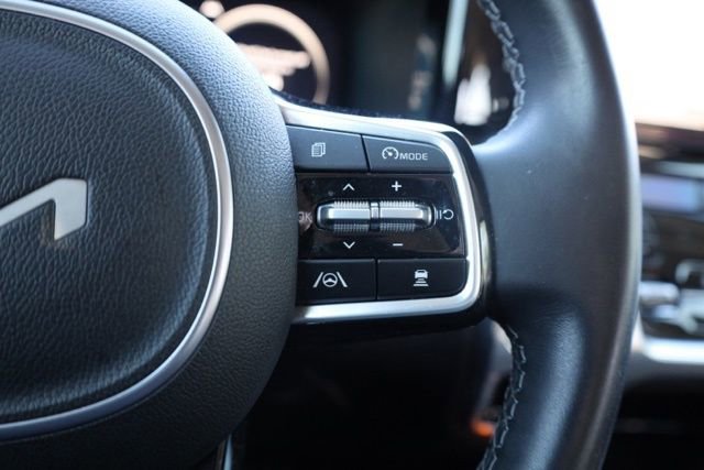 Used 2023 Kia Sorento SX image 26