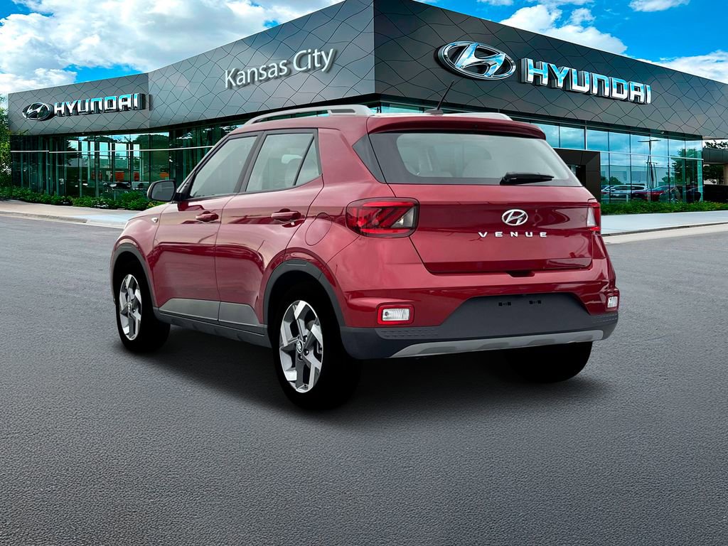 New 2025 Hyundai Venue SEL FWD image 5