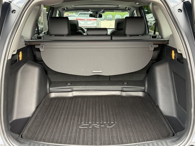 Used 2022 Honda CR-V Touring image 16