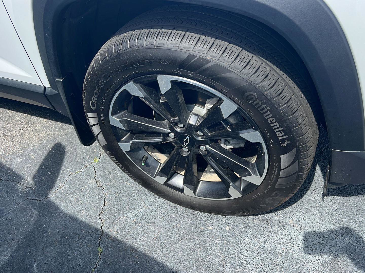 Used 2026 Chevrolet Equinox RS w/ Safety and Technology Package image 7