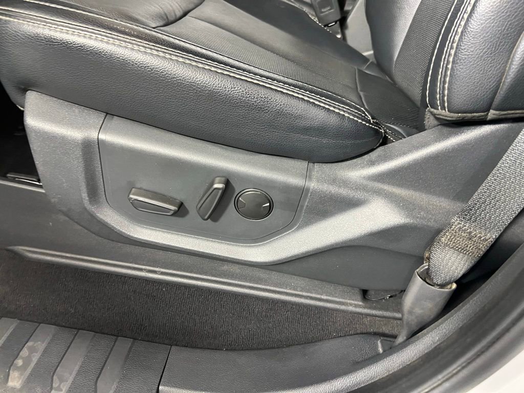 Used 2022 Ford F250 Lariat w/ FX4 Off-Road Package image 26