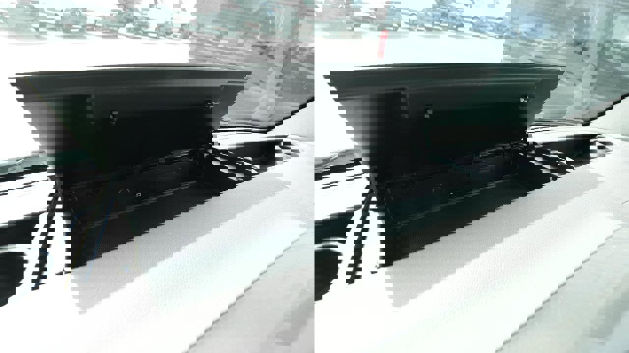 Used 2022 Mercedes-Benz Sprinter 144 Cargo image 13