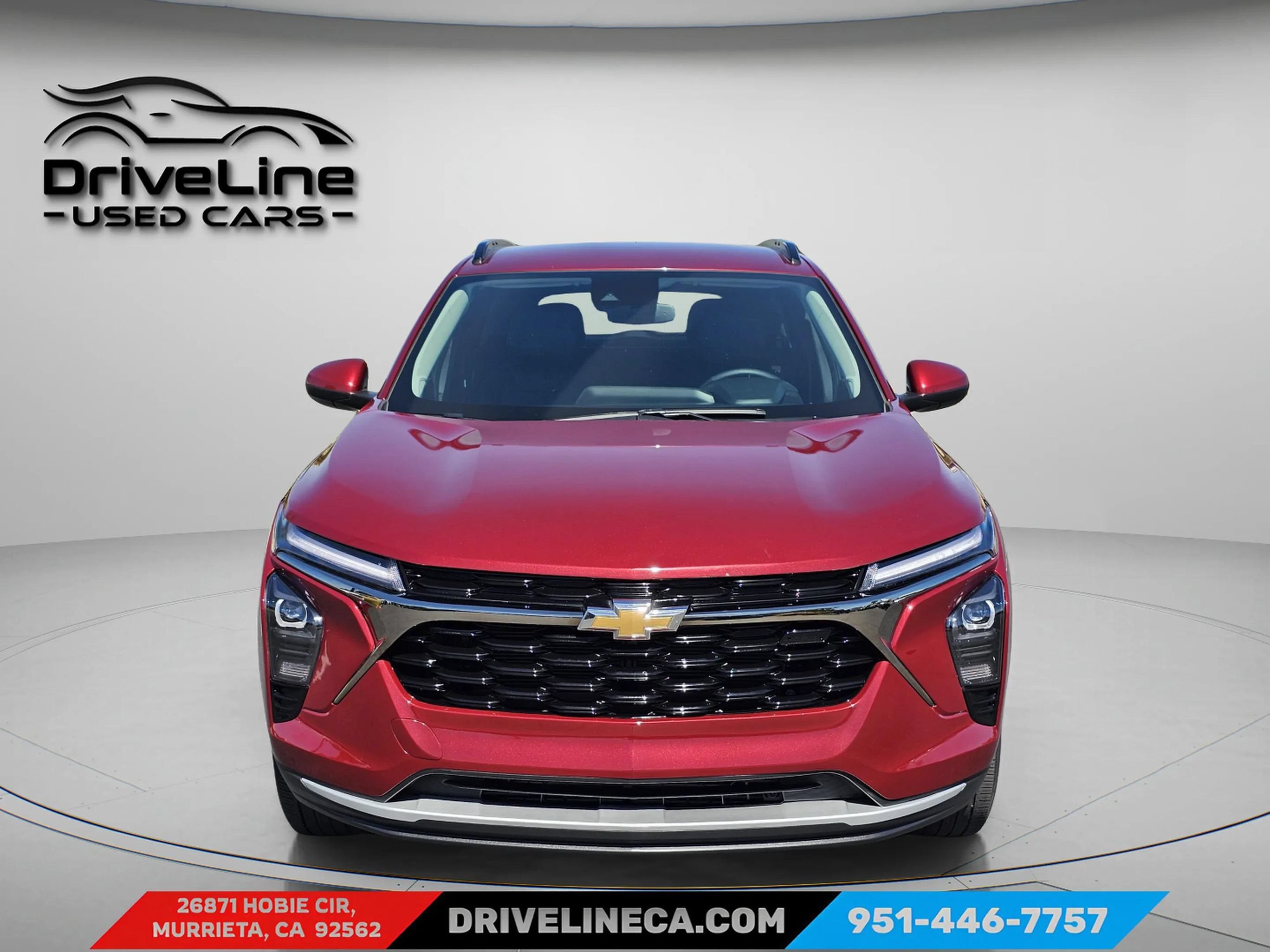 Used 2025 Chevrolet Trax LT w/ Driver Confidence Package FWD image 2