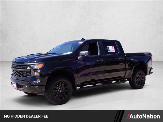Used 2025 Chevrolet Silverado 1500 Custom Trail Boss w/ Turbomax Blackout Package AWD/4WD image 1