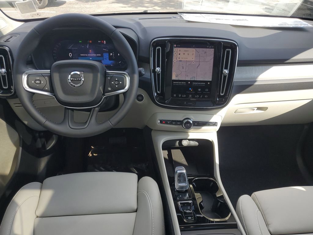 New 2026 Volvo XC40 B5 Ultra w/ Protection Package Premier AWD/4WD image 6