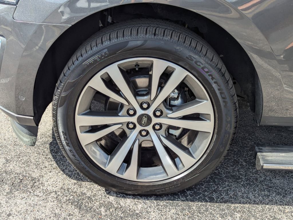 Used 2020 Ford Expedition Max Limited w/ Equipment Group 302A AWD/4WD image 36