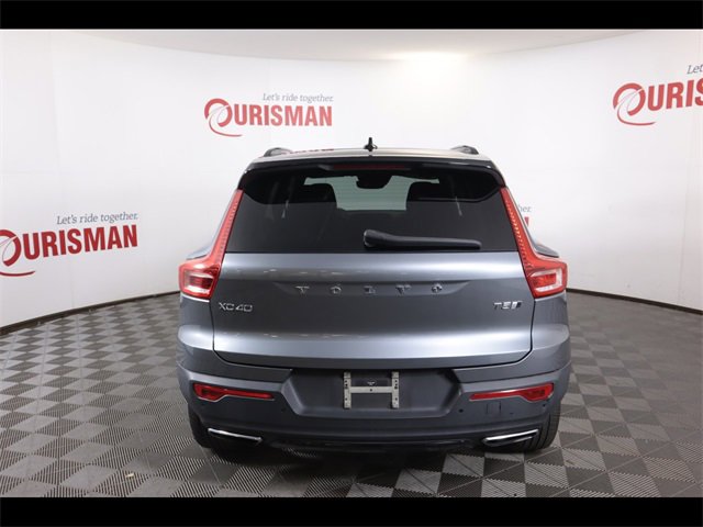 Used 2019 Volvo XC40 T5 Momentum image 11