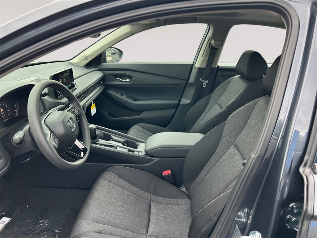 New 2025 Honda Accord SE image 9