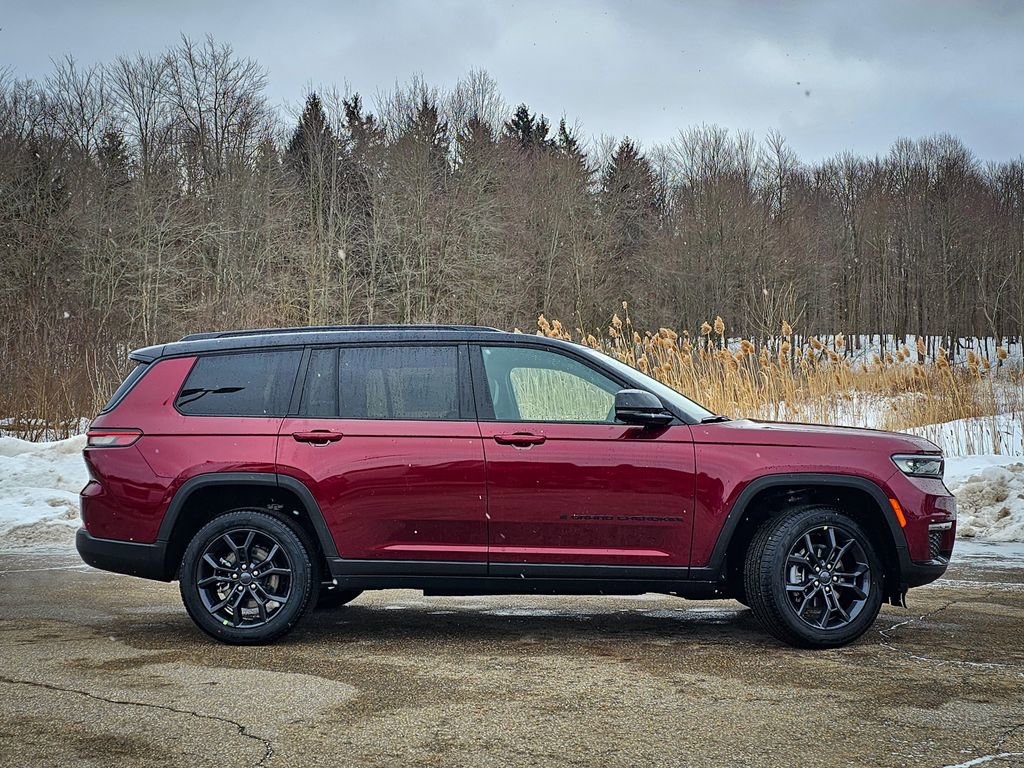 New 2025 Jeep Grand Cherokee L Limited image 2