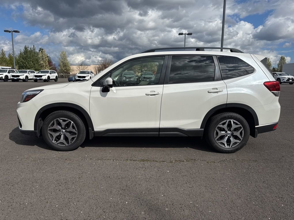 Used 2020 Subaru Forester Premium image 4