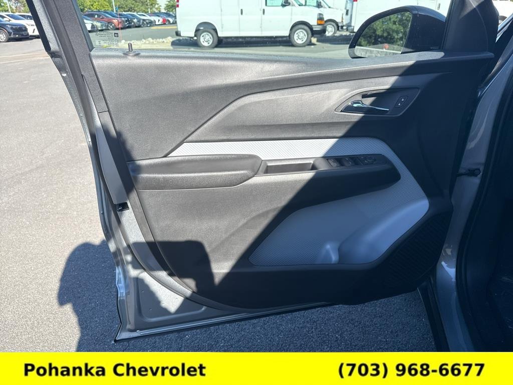 New 2027 Chevrolet Bolt LT FWD image 19