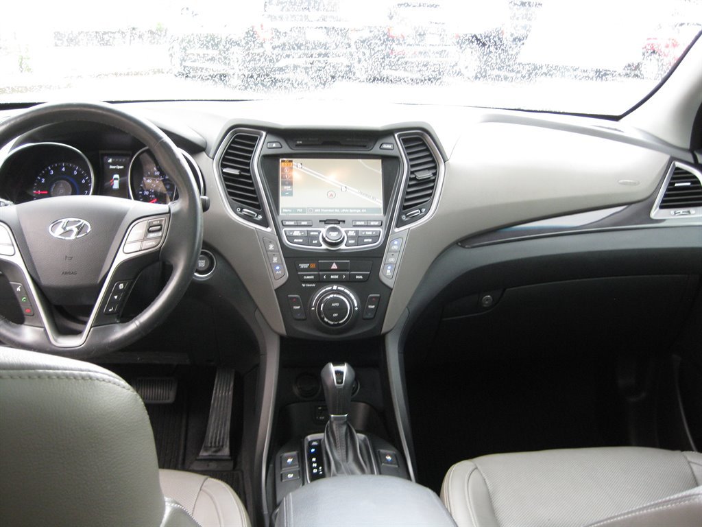 Used 2015 Hyundai Santa Fe GLS w/ Option Group 03 FWD image 32