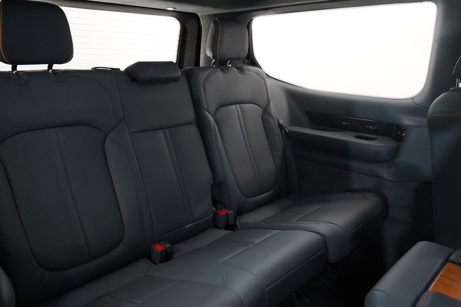 Used 2022 Jeep Grand Wagoneer Series II w/ Premium Group II image 13