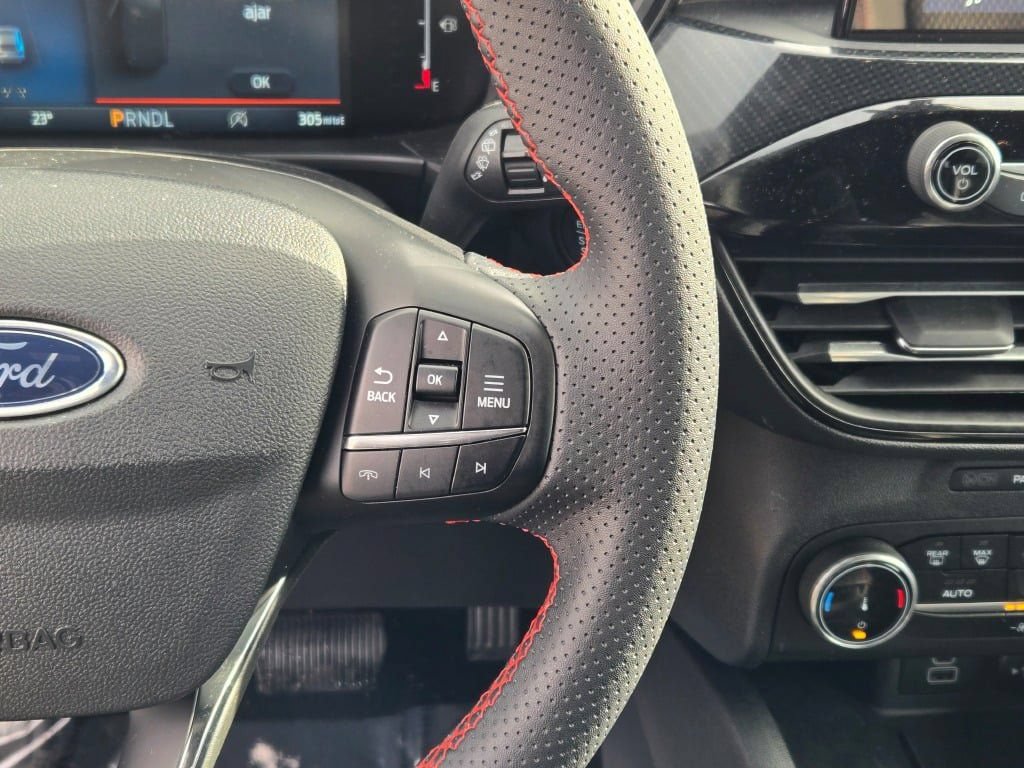 Certified 2025 Ford Escape ST-Line AWD/4WD image 28