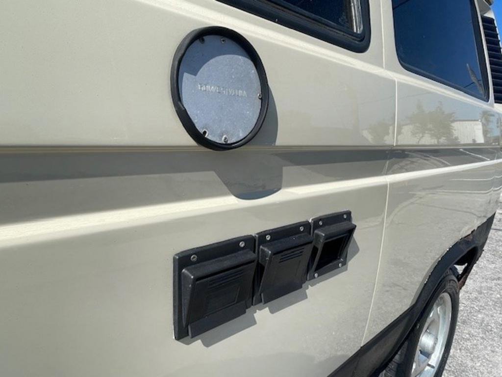 Used 1987 Volkswagen Vanagon GL image 6
