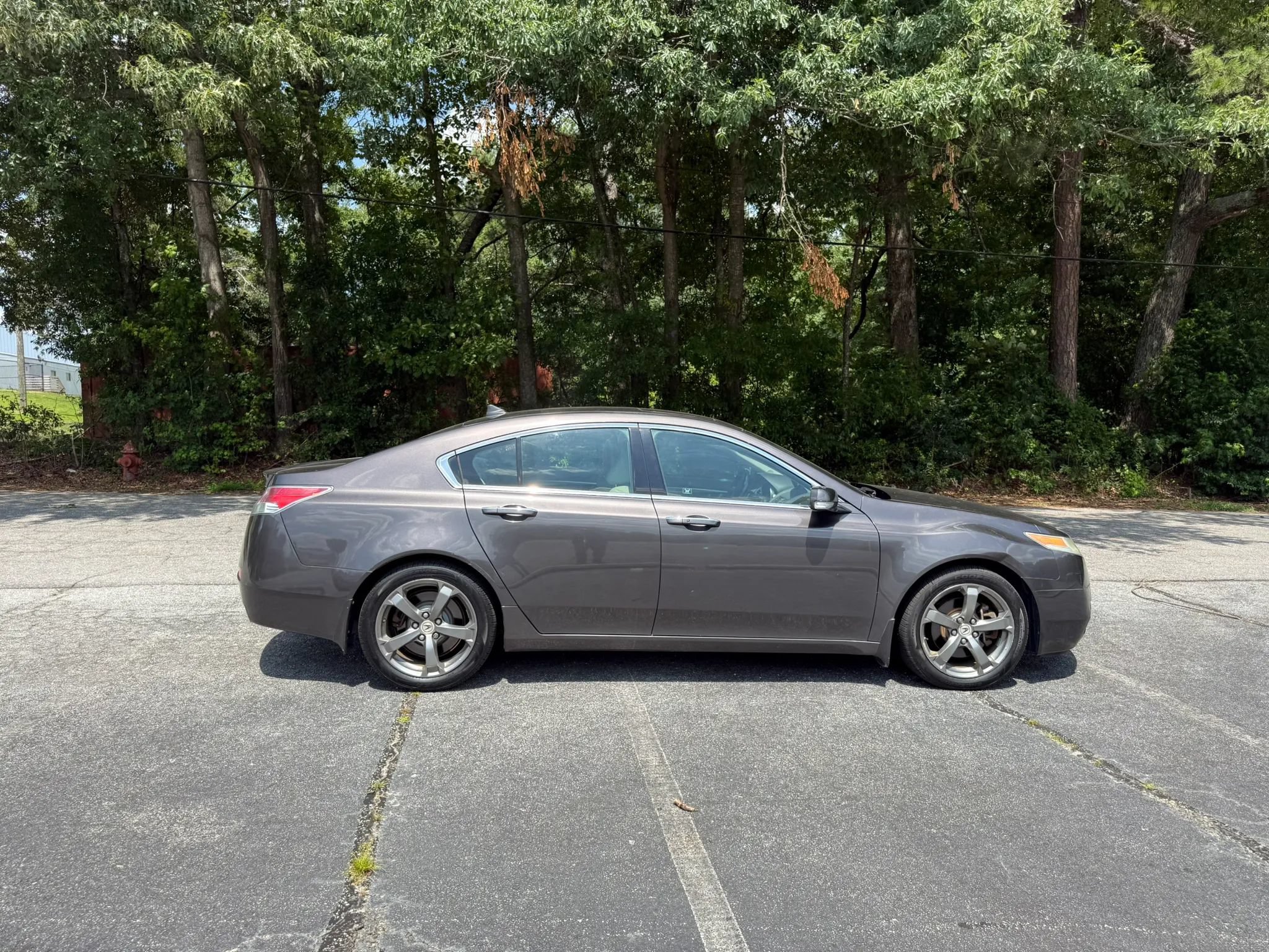 Used 2010 Acura TL SH-AWD image 10