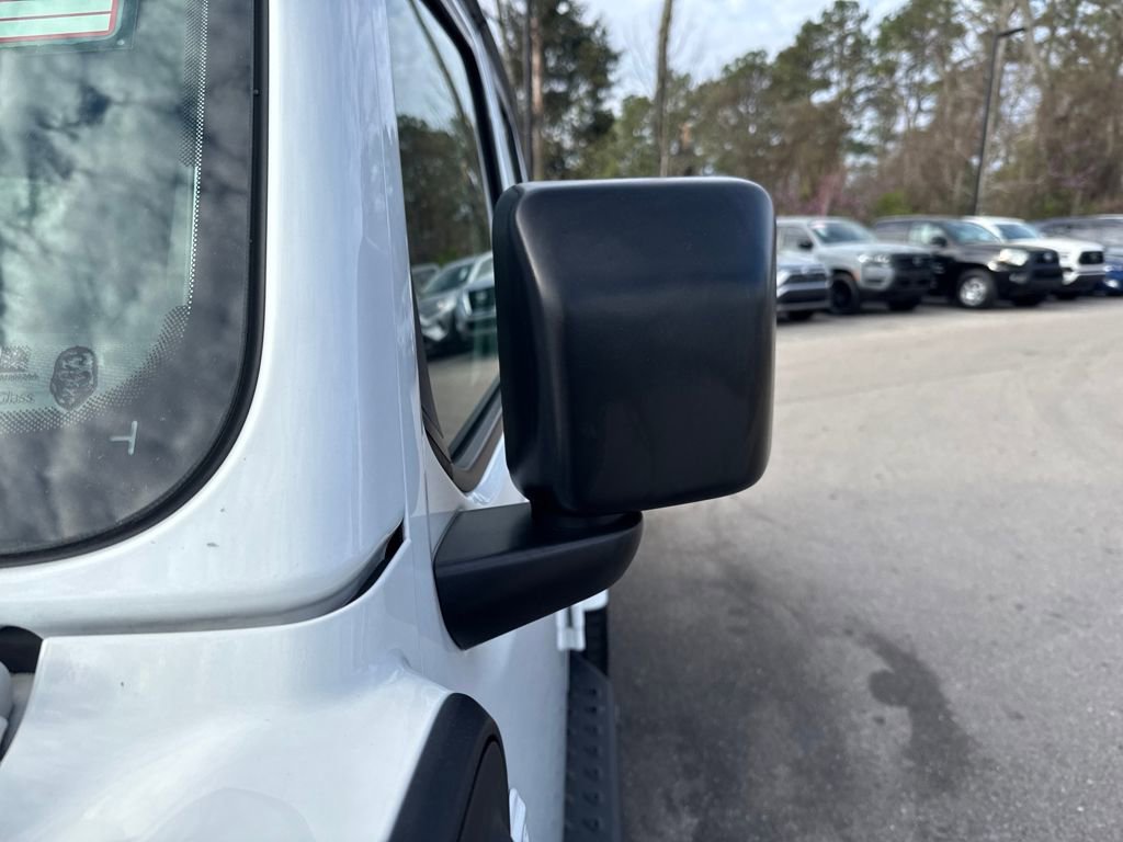 Used 2024 Jeep Wrangler Unlimited w/ Convenience Group image 35