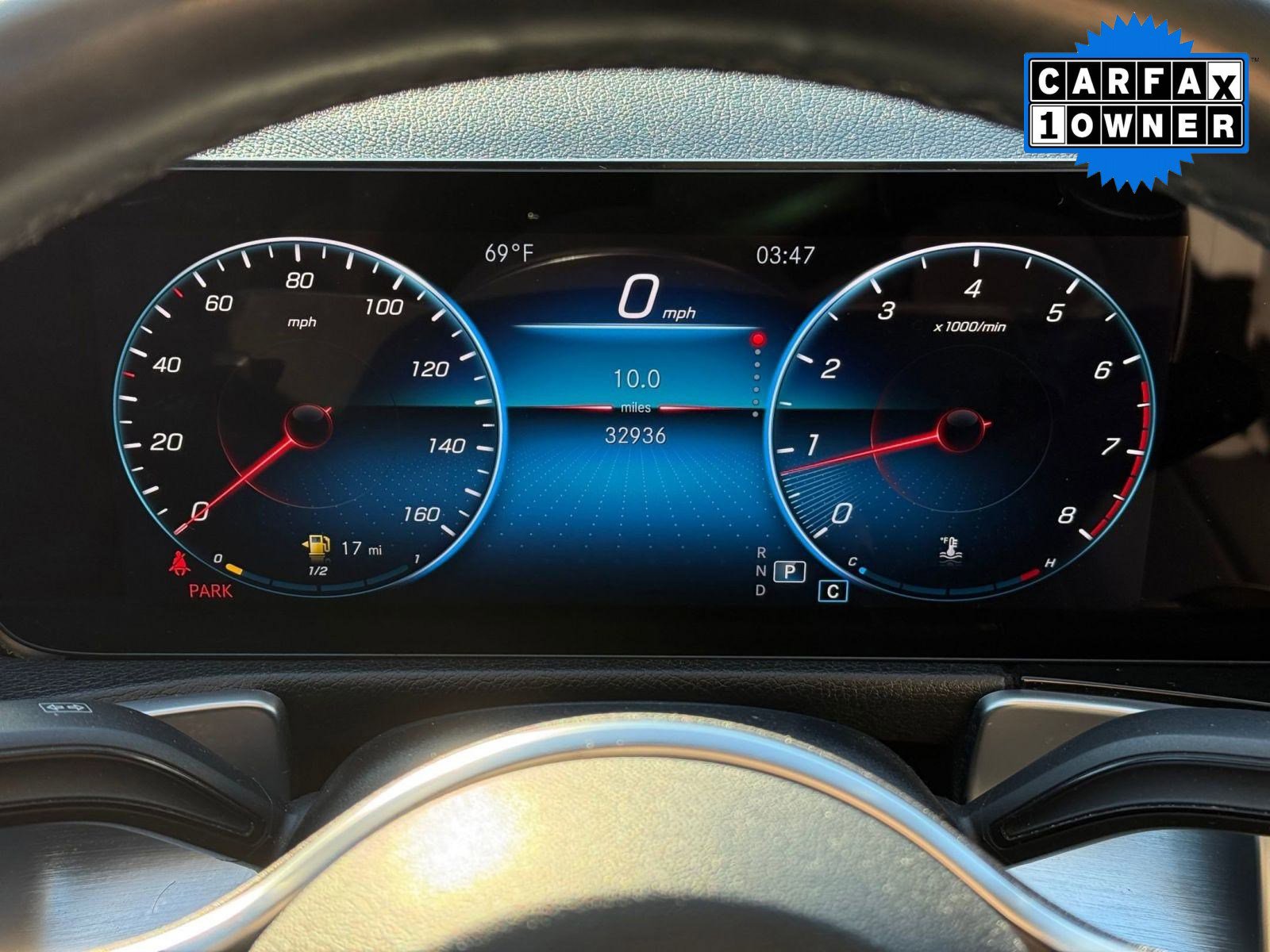 Certified 2022 Mercedes-Benz GLB 250 4MATIC w/ Premium Package Lite image 16