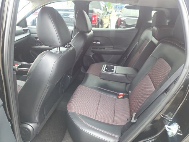 Used 2026 Nissan Kicks SR w/ Cold Weather Package AWD/4WD image 15