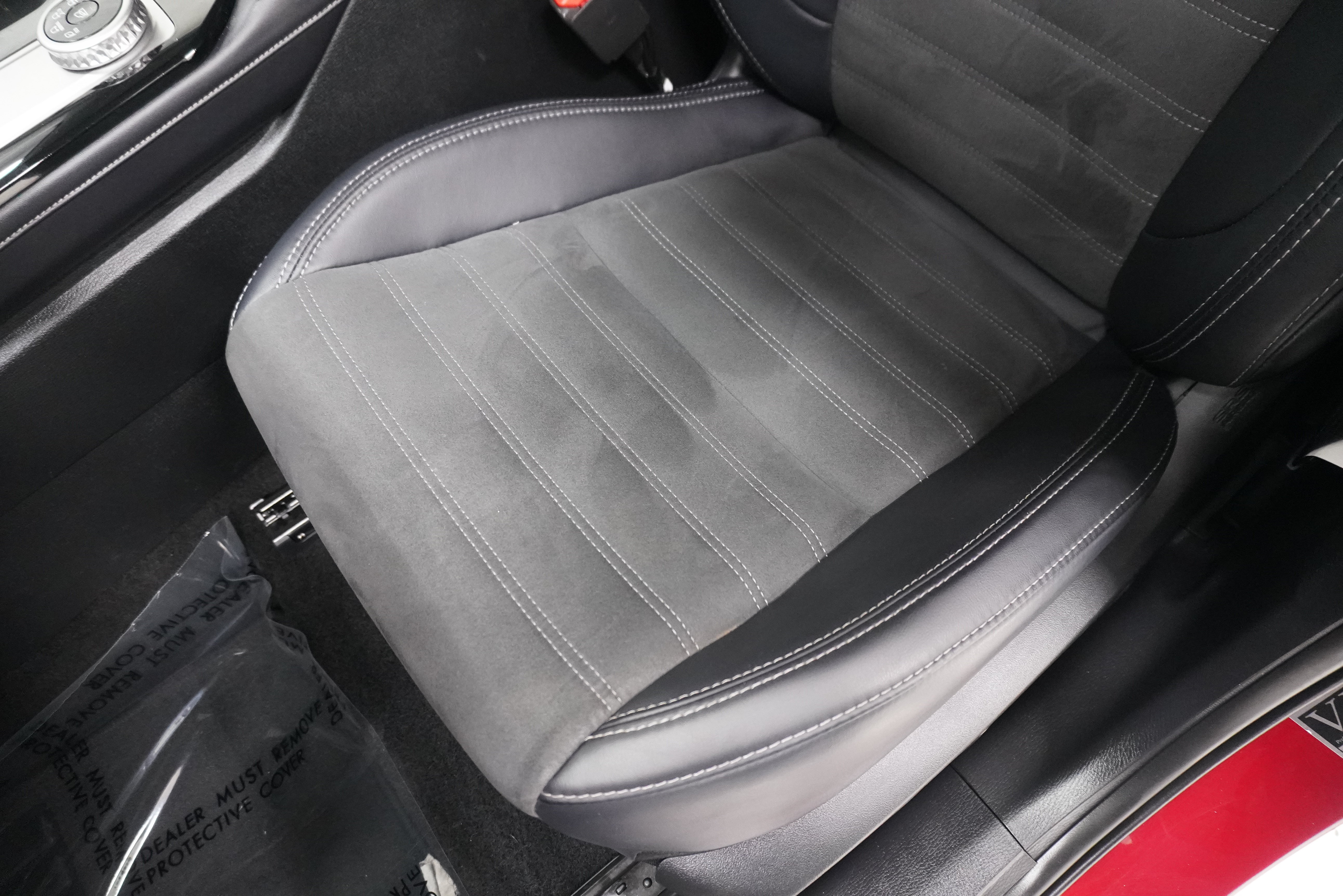 Used 2025 Mitsubishi Outlander SE FWD image 12