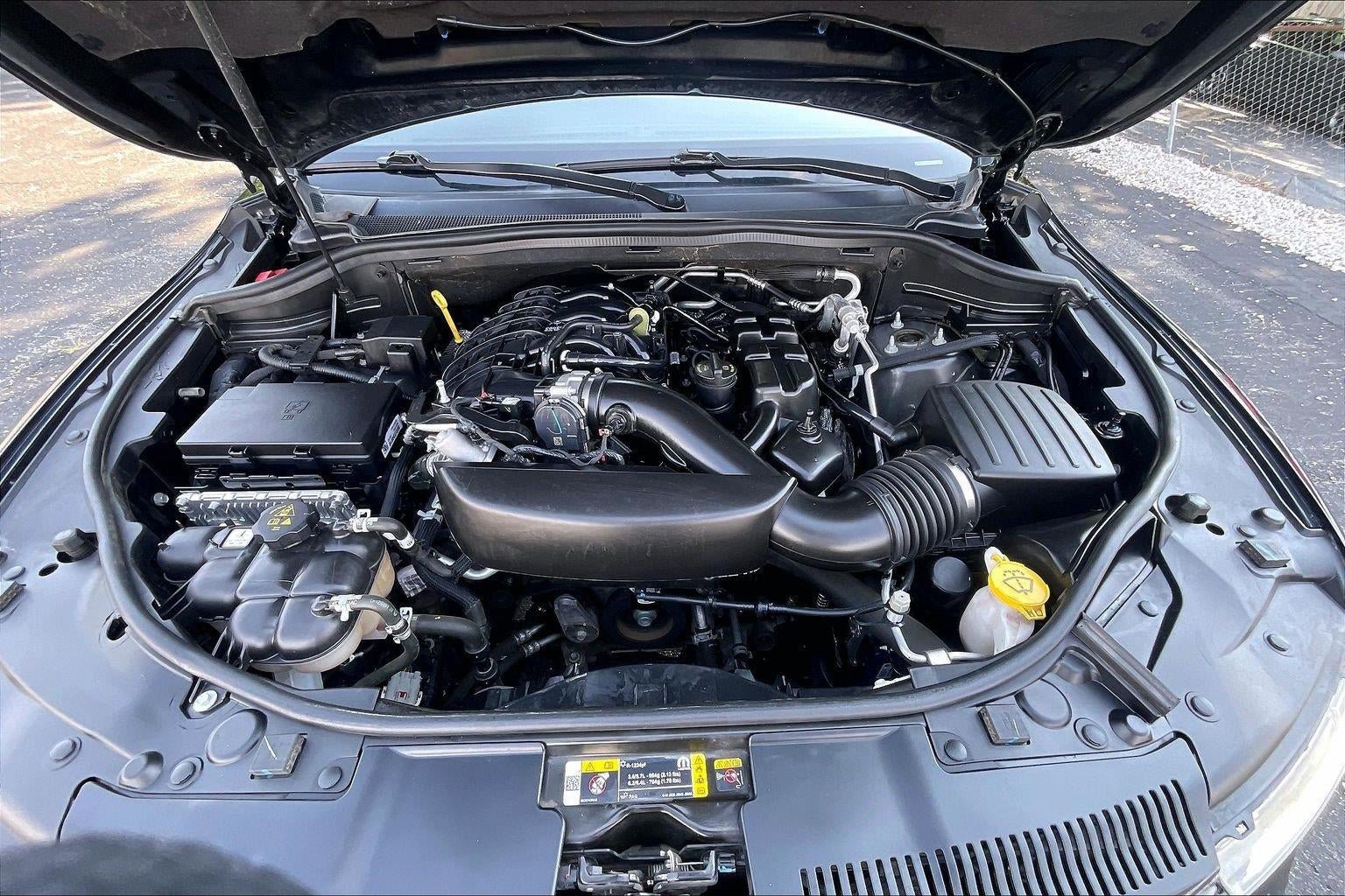 Used 2024 Dodge Durango GT AWD/4WD image 10