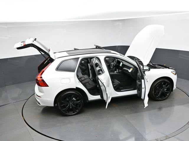 New 2026 Volvo XC60 B5 Ultra w/ Climate Package image 48