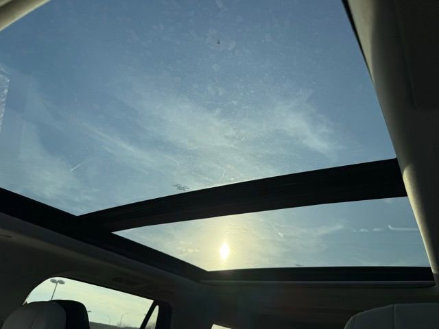 Certified 2025 Lincoln Navigator L Reserve image 20