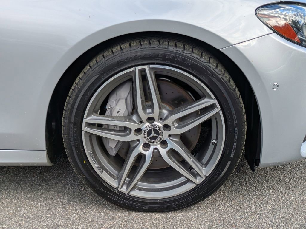 Used 2017 Mercedes-Benz E 300 image 11