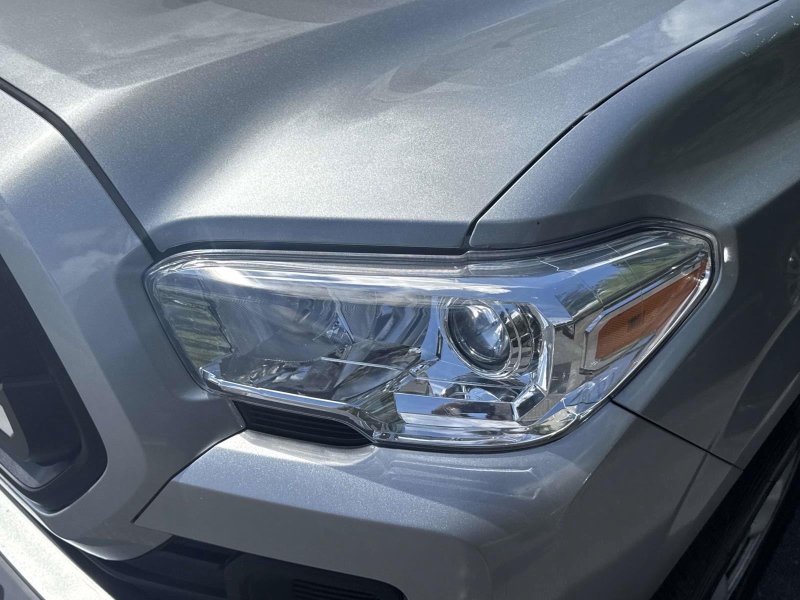 Certified 2023 Toyota Tacoma SR AWD/4WD image 8