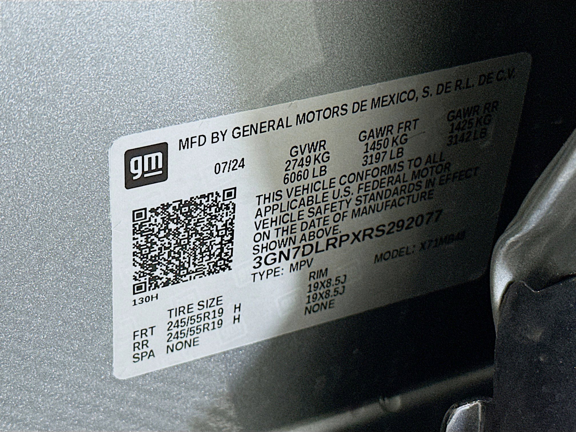 Used 2024 Chevrolet Equinox EV LT FWD image 12