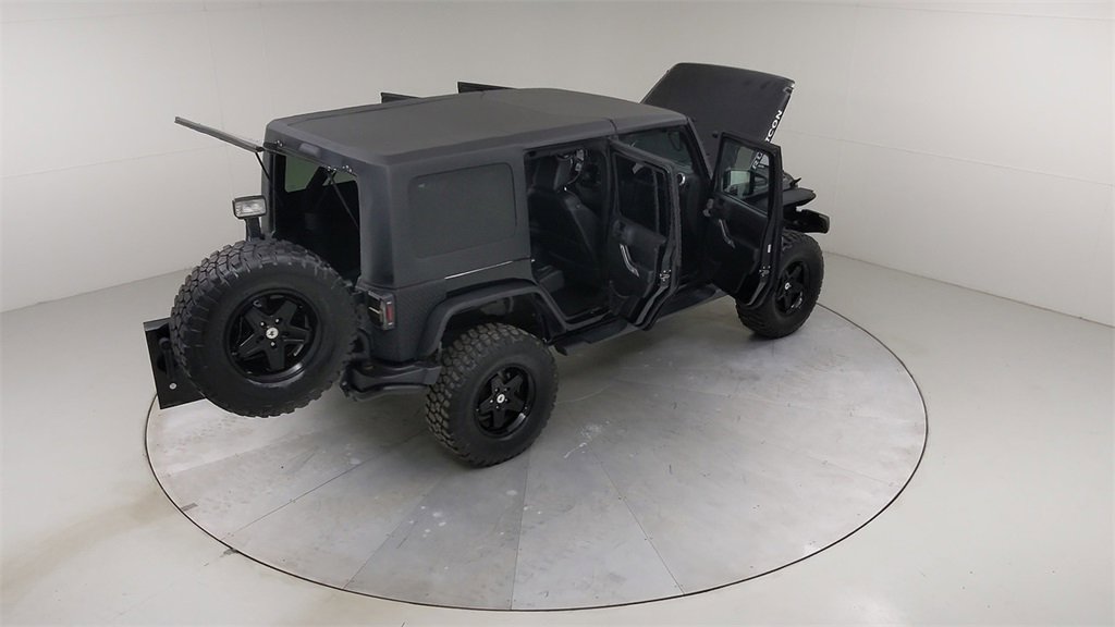 Used 2014 Jeep Wrangler Unlimited Rubicon w/ Connectivity Group image 47