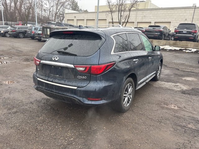 Used 2019 INFINITI QX60 Luxe w/ Essential Package image 5