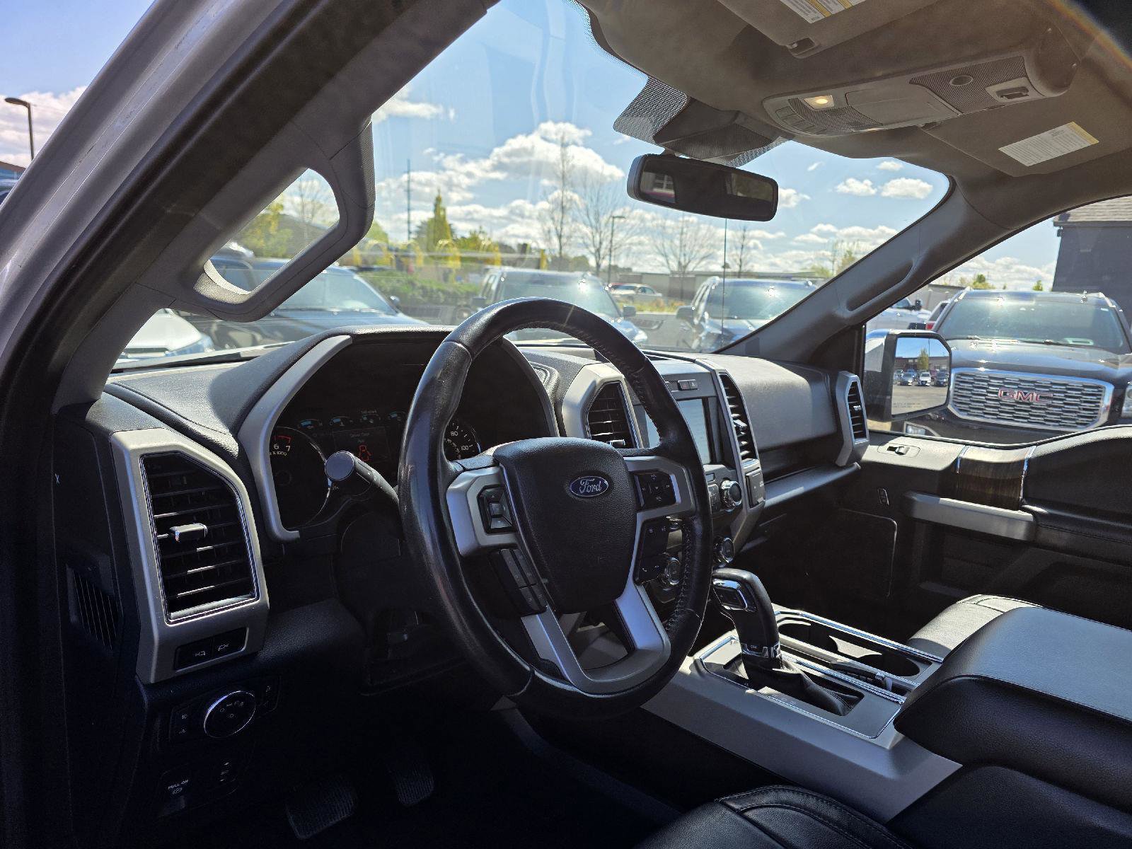 Used 2019 Ford F150 Lariat AWD/4WD image 8