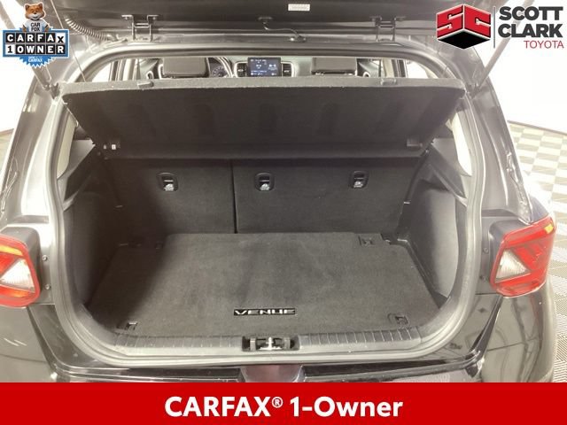 Used 2021 Hyundai Venue SEL w/ Cargo Package FWD image 25