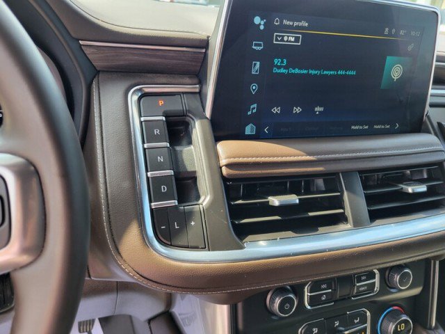 Used 2024 Chevrolet Tahoe Z71 w/ Luxury Package AWD/4WD image 20