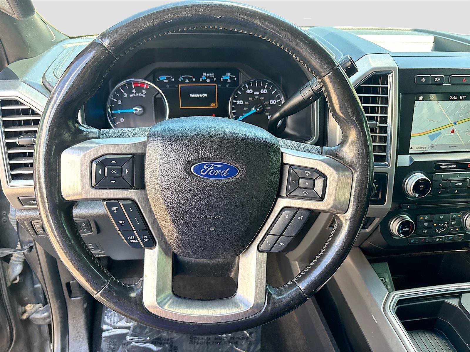 Used 2017 Ford F250 Platinum w/ Platinum Ultimate Package AWD/4WD image 11