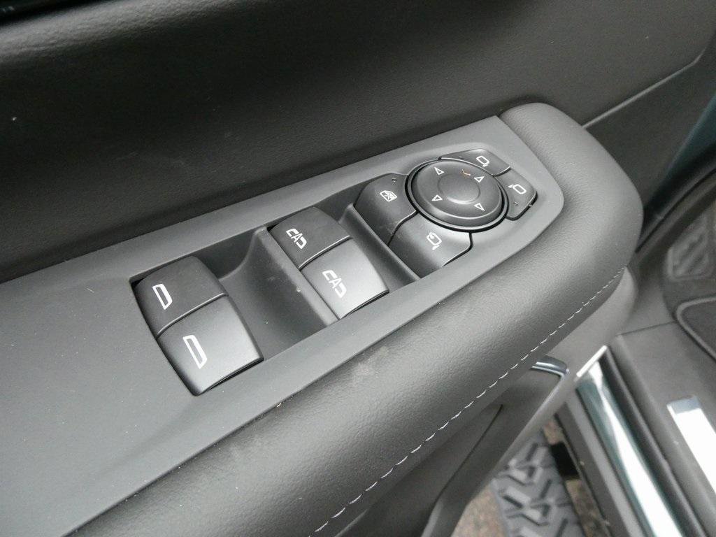 New 2026 Chevrolet Suburban Z71 w/ Z71 Off-Road Package image 26