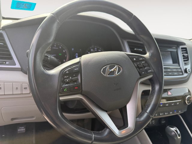 Used 2016 Hyundai Tucson Sport image 17
