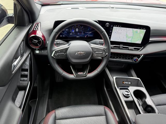 Used 2025 Chevrolet Equinox RS w/ Safety and Technology Package image 25