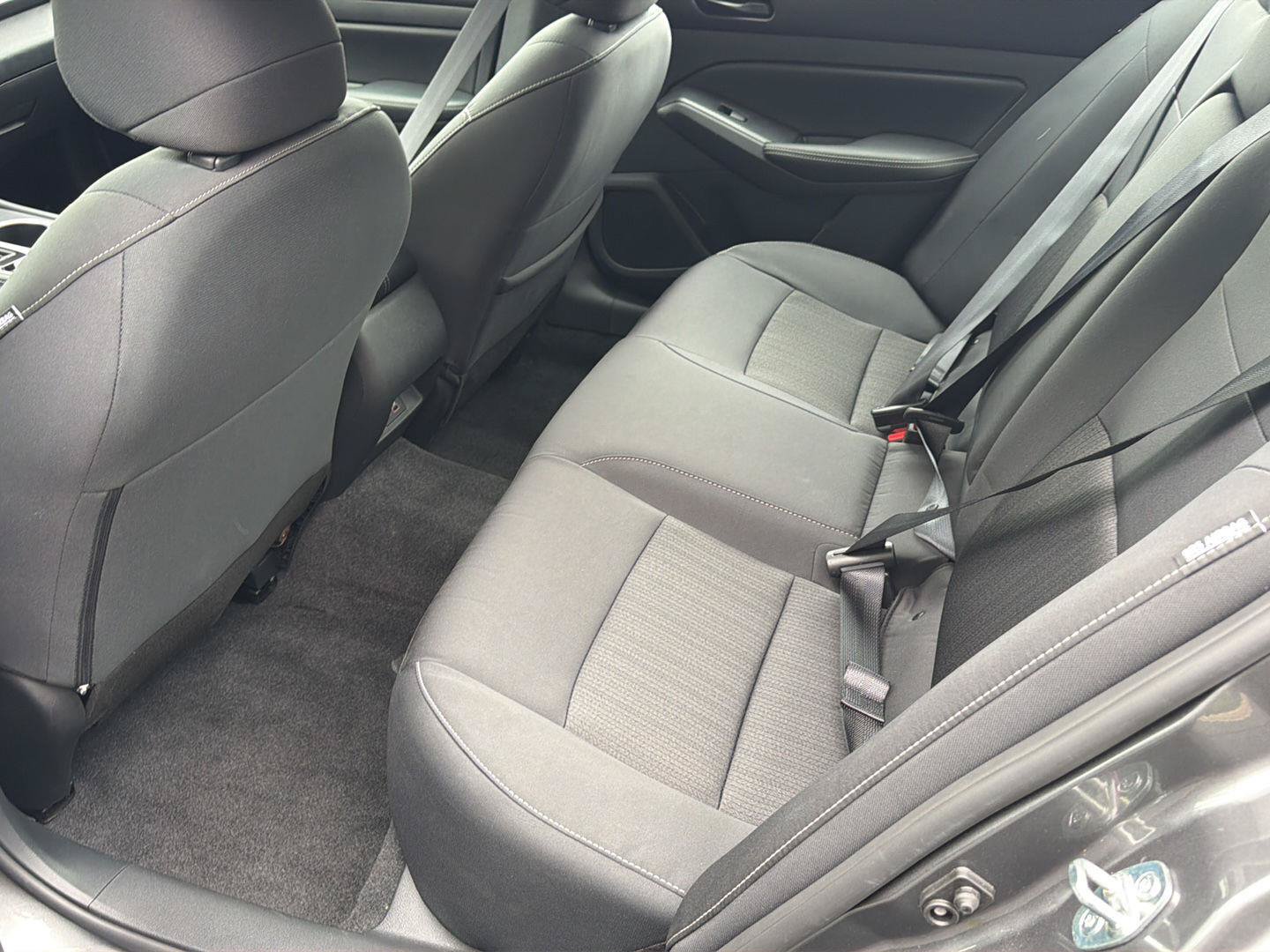 Used 2025 Nissan Altima 2.5 SV w/ SV Premium Package AWD/4WD image 17