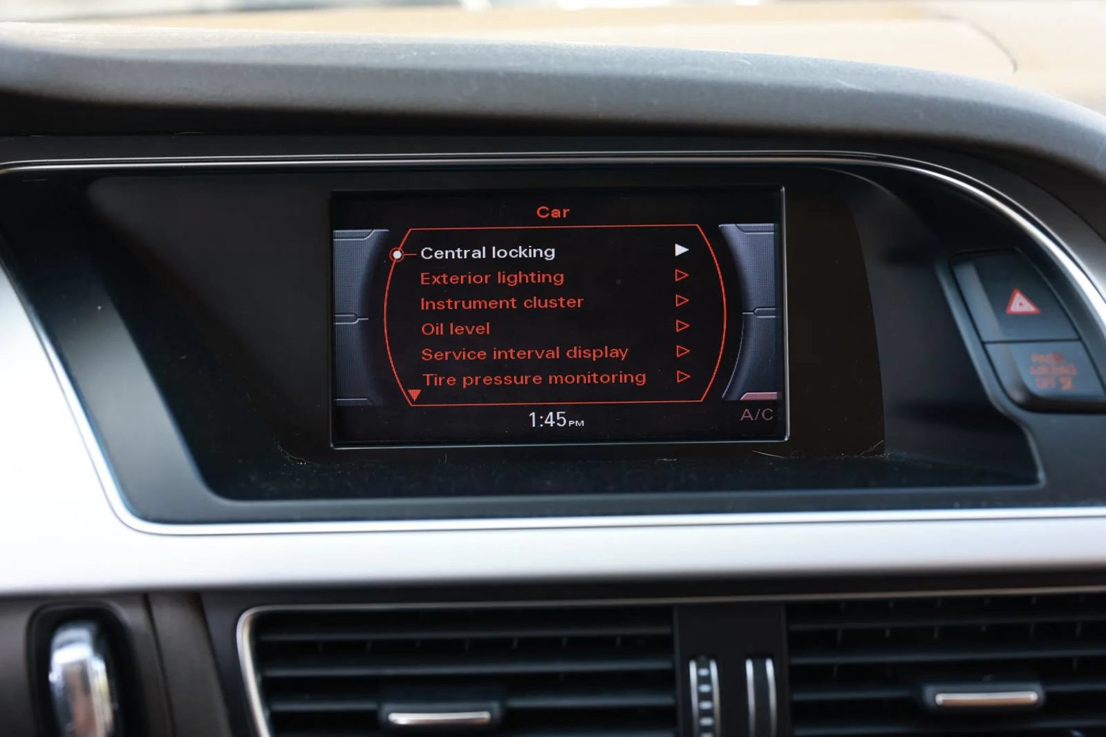 Used 2015 Audi A4 2.0T Premium FWD image 35
