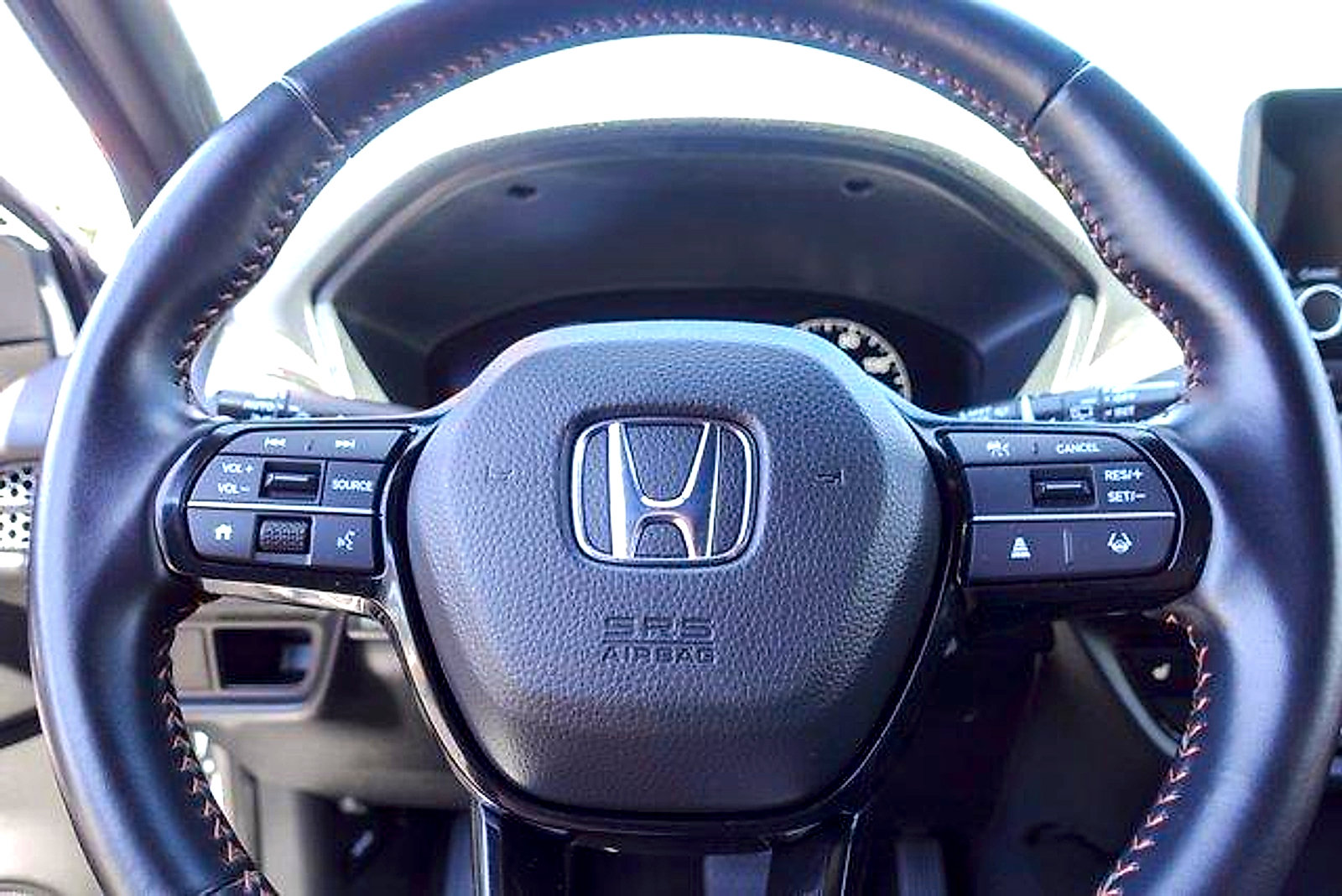 Used 2025 Honda HR-V Sport image 12