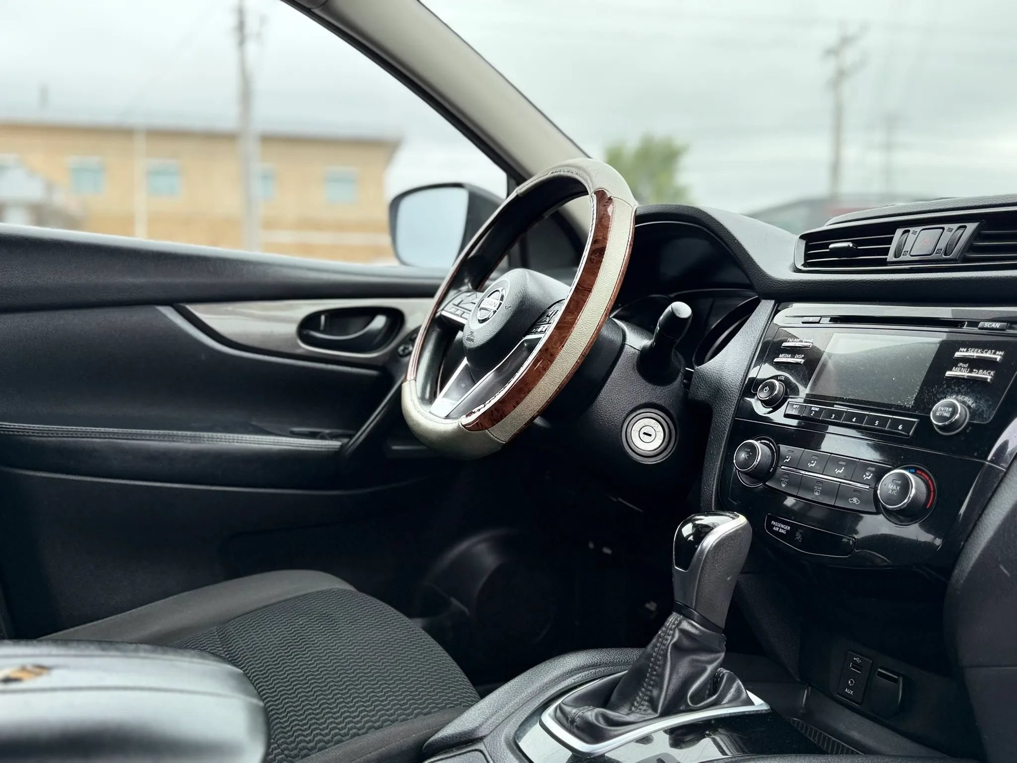 Used 2018 Nissan Rogue Sport S AWD/4WD image 26