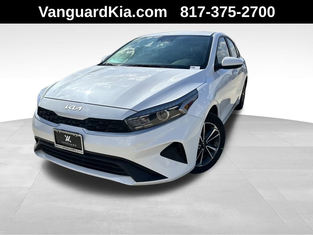 Used 2024 Kia Forte LXS