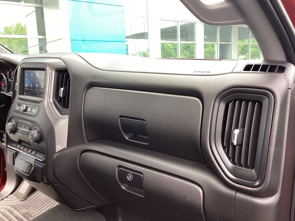 Used 2021 Chevrolet Silverado 1500 Custom Trail Boss w/ LPO, Dark Essentials Package AWD/4WD image 16