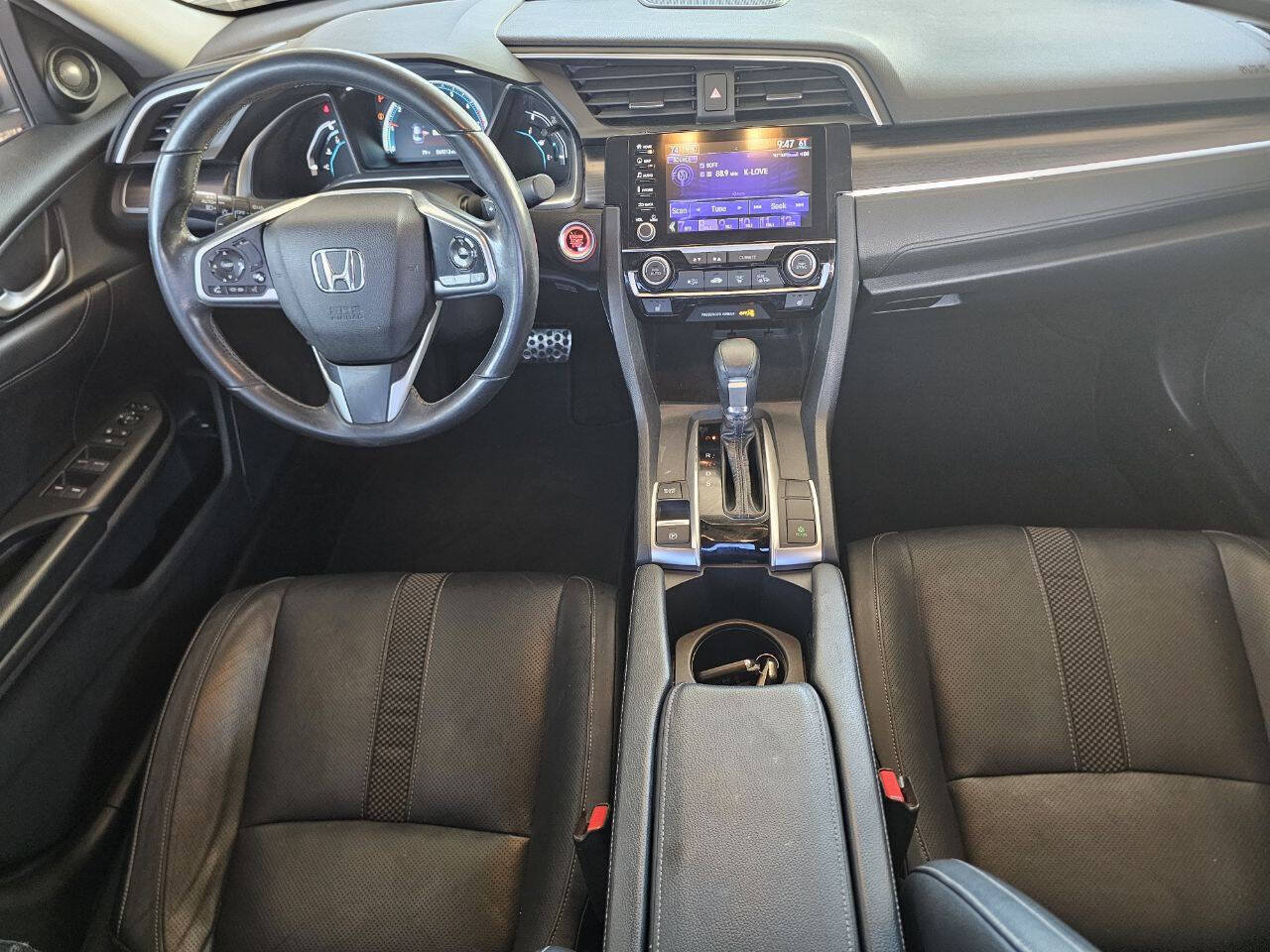 Used 2019 Honda Civic Touring image 10