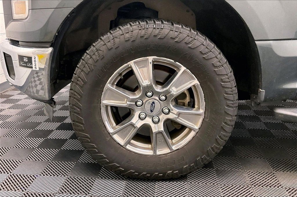 Used 2015 Ford F150 XLT w/ Equipment Group 301A Mid image 6