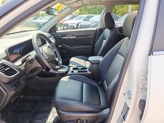 Used 2024 Kia Seltos SX w/ SX Sunroof Package AWD/4WD image 13